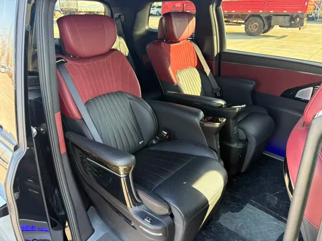 GAC Trumpchi M8 — Фото автомобиля 14
