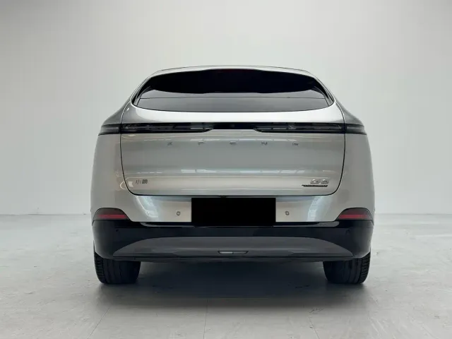 Xpeng G6 — Фото автомобиля 3