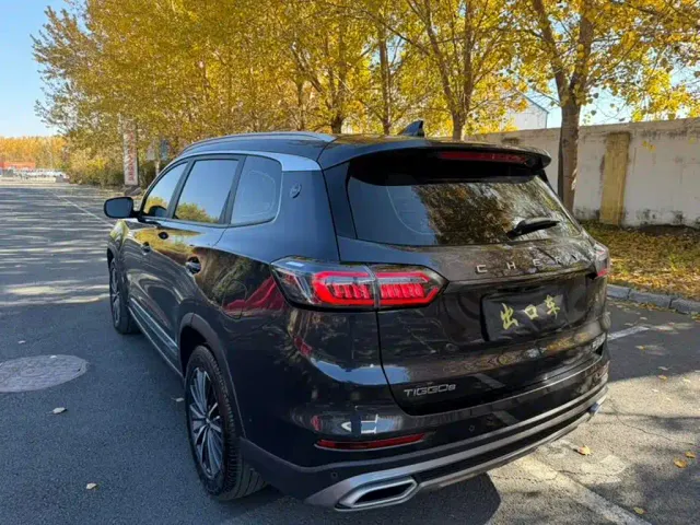 Chery Tiggo 8 — Фото автомобиля 6