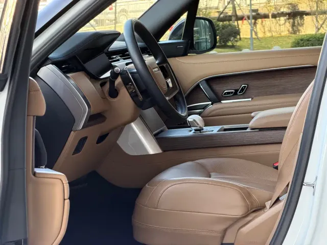 Land Rover Range Rover — Фото автомобиля 10