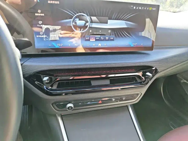 BMW 3 Series — Фото автомобиля 14