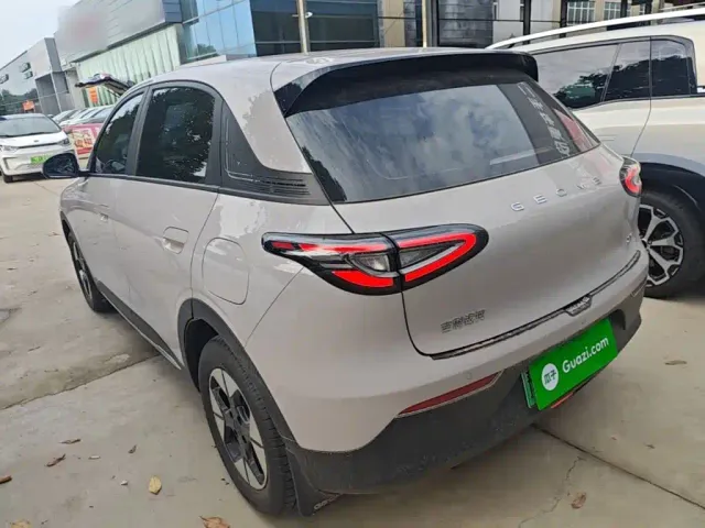 Geely Starry Wish — Фото автомобиля 4