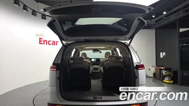 Kia Canival Carnival 4 поколение Дизель 9 мест Signature — Фото автомобиля 27