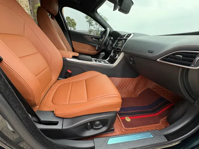 Jaguar XEL — Фото автомобиля 7
