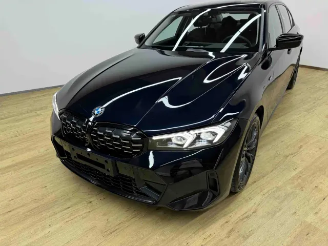 BMW 3 Series — Фото автомобиля 4