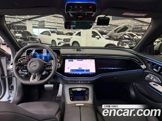 Mercedes-Benz E-Class — Фото автомобиля 17