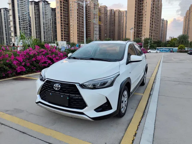Фотография автомобиля — Toyota YARiS L Zhi Xuan