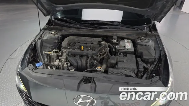 Hyundai Avante — Фото автомобиля 6