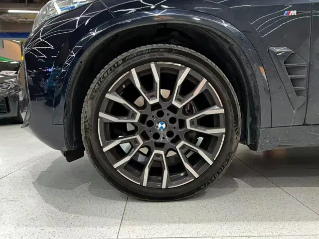 BMW X5 — Фото автомобиля 14