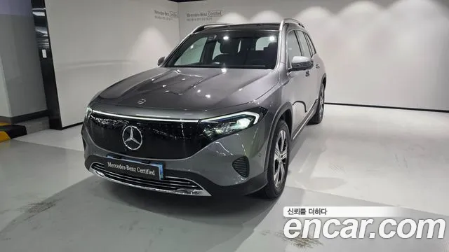 Mercedes-Benz EQB — Фото автомобиля 6
