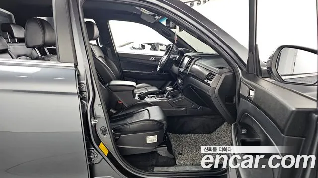 KG_Mobility_Ssangyong Rexton Новый Rexton Sport Дизель 2.2 4WD — Фото автомобиля 11