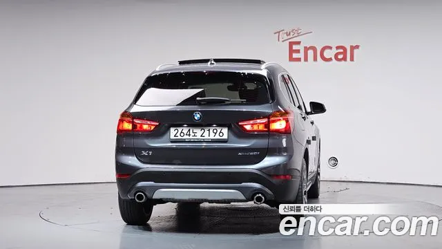 BMW X1 — Фото автомобиля 3