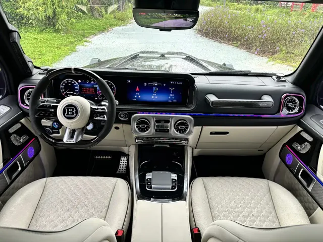 Mercedes-Benz G-Class — Фото автомобиля 9