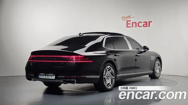 Genesis G90 RS4 — Фото автомобиля 2