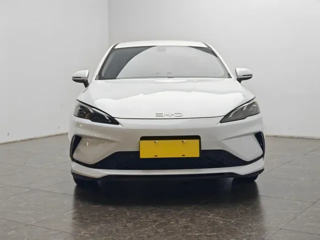 BYD Seal 05 DM-i — Фото автомобиля 5