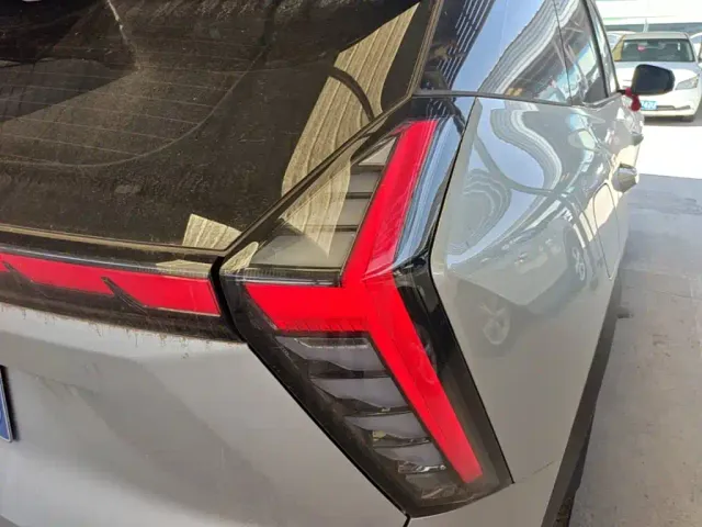 Geely Boyue L — Фото автомобиля 7