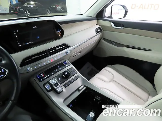 Hyundai Palisade Palisade Дизель 2.2 2WD — Фото автомобиля 17