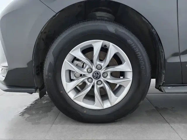 Toyota Granvia — Фото автомобиля 17