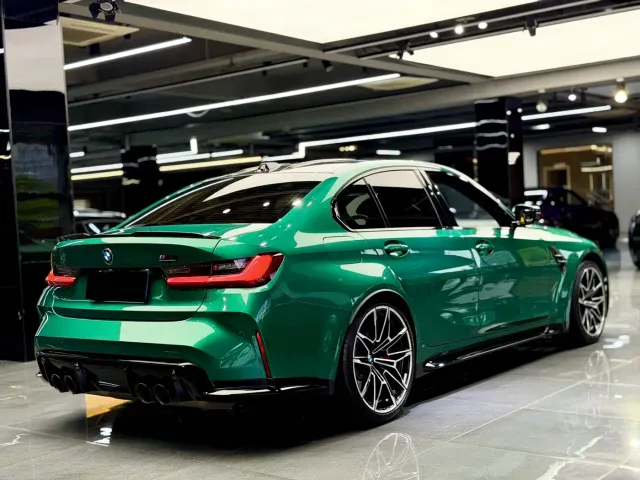 BMW M3 — Фото автомобиля 6