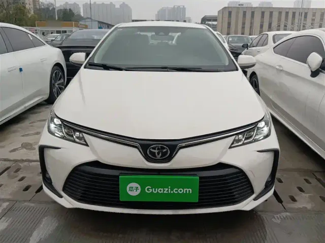 Toyota Corolla — Фото автомобиля 2