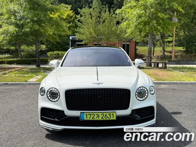 Bentley Flying Spur — Фото автомобиля 3