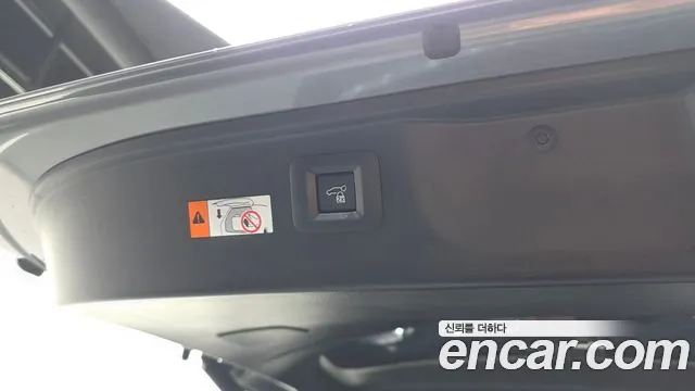 Toyota Alphard — Фото автомобиля 26