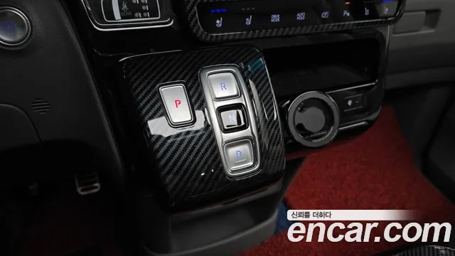 Hyundai Staria — Фото автомобиля 12