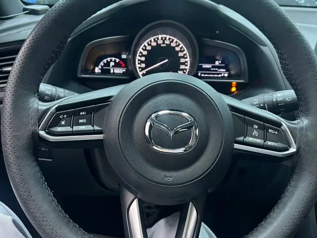 Mazda CX-4 — Фото автомобиля 13