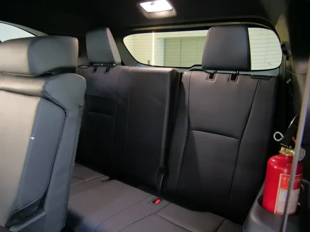 Toyota Crown Kluger — Фото автомобиля 17