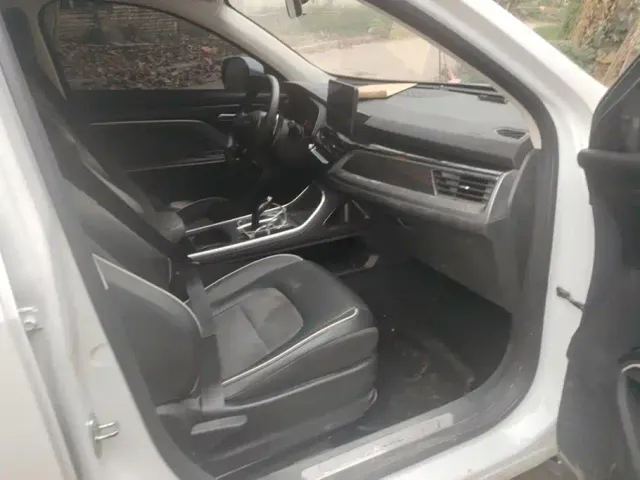 Haval H6 — Фото автомобиля 8