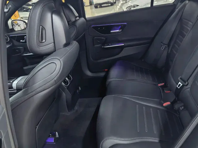 Mercedes-Benz C-Class — Фото автомобиля 10