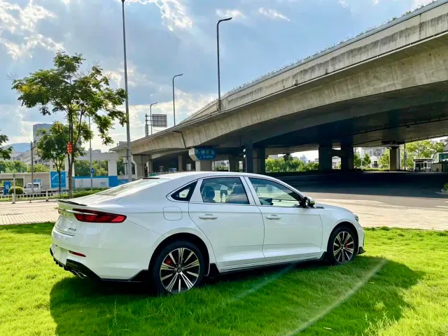 Geely Xingrui — Фото автомобиля 6