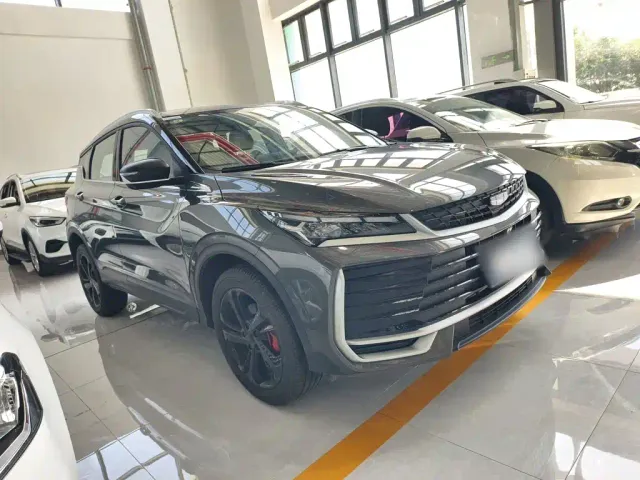 Geely Binyue — Фото автомобиля 8