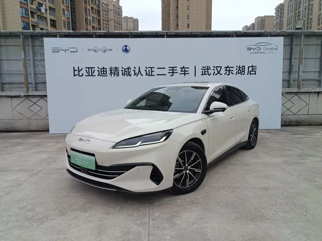 Фотография автомобиля — BYD Seal 06
