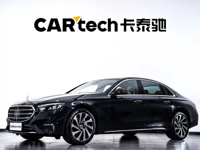 Фотография автомобиля — Mercedes-Benz E-Class