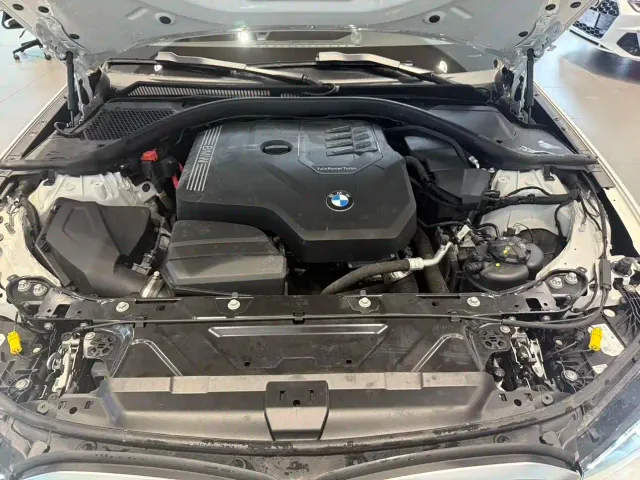 BMW 3 Series — Фото автомобиля 19