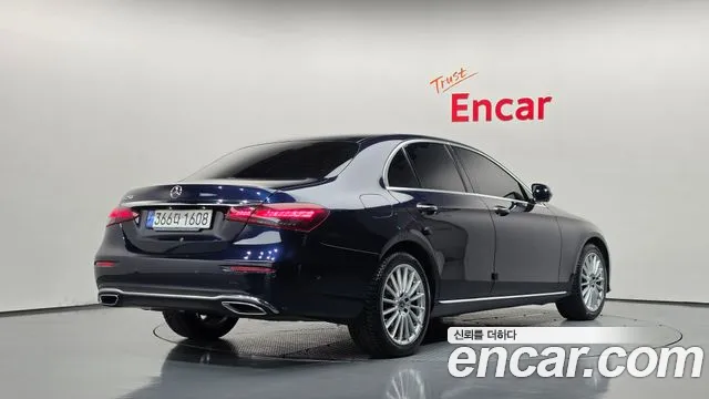 Mercedes-Benz E-Class W213 — Фото автомобиля 2
