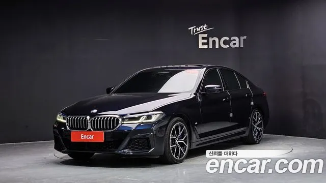 Фотография автомобиля — BMW 5 Series G30