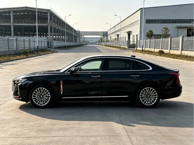 Hongqi H5 — Фото автомобиля 4