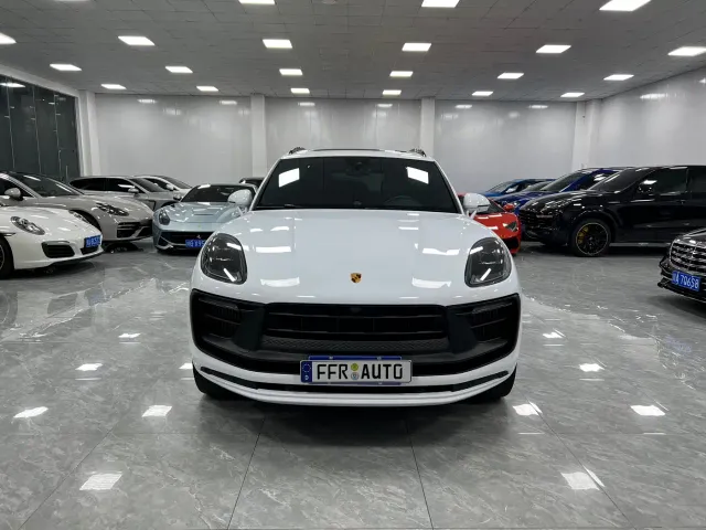 Porsche Macan — Фото автомобиля 8