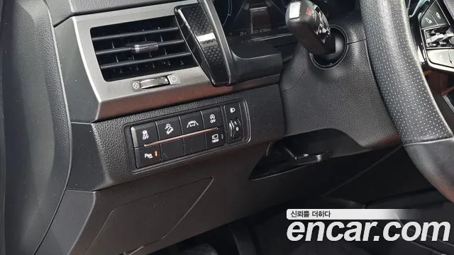 KG_Mobility_Ssangyong Rexton Новый Rexton Sport Дизель 2.2 4WD — Фото автомобиля 16