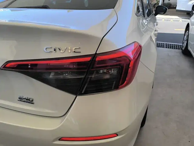 Honda Civic — Фото автомобиля 7