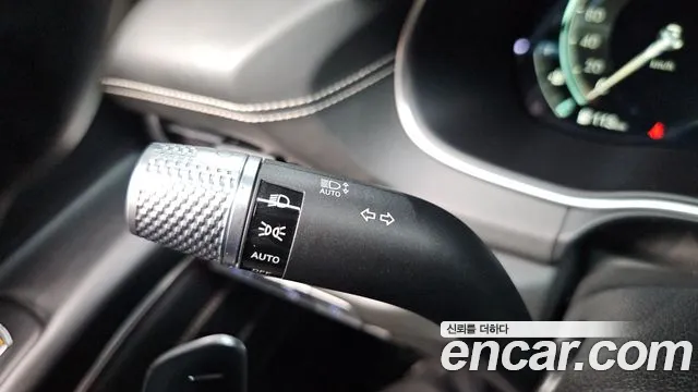 Genesis GV80 2.5T Бензин AWD — Фото автомобиля 26