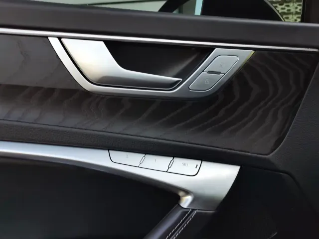 Audi A6L — Фото автомобиля 9