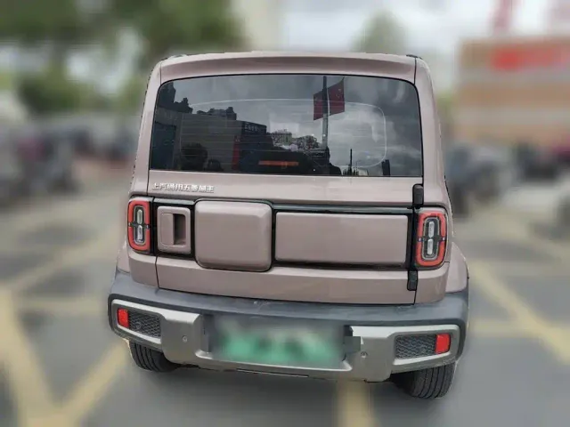 Baojun Yep — Фото автомобиля 3