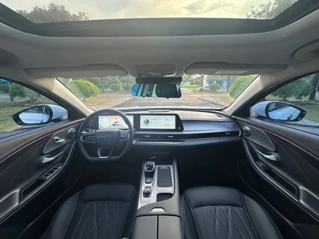 Chery Arrizo 8 — Фото автомобиля 9