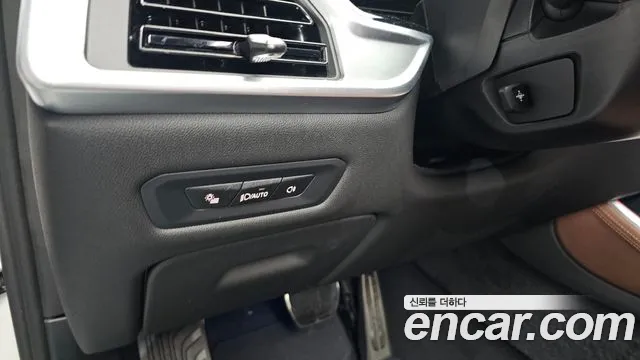 BMW X5 xDrive 40i M Sport — Фото автомобиля 25