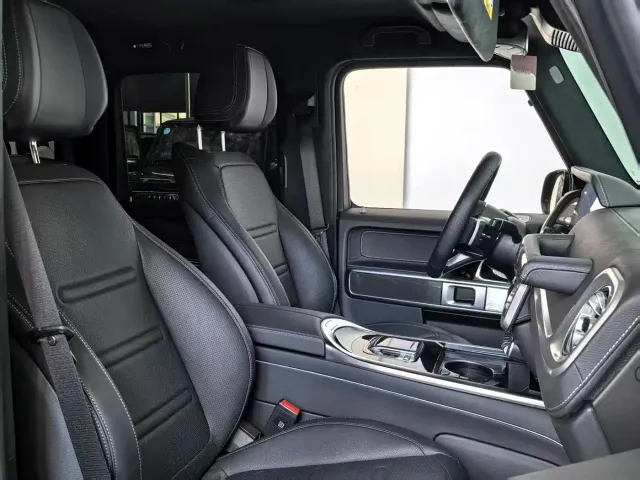 Mercedes-Benz G-Class — Фото автомобиля 17