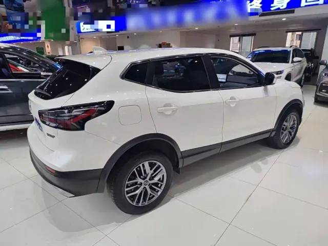 Nissan Qashqai — Фото автомобиля 6