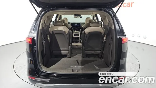 Kia Canival Carnival 4 поколение 9 мест Prestige — Фото автомобиля 20